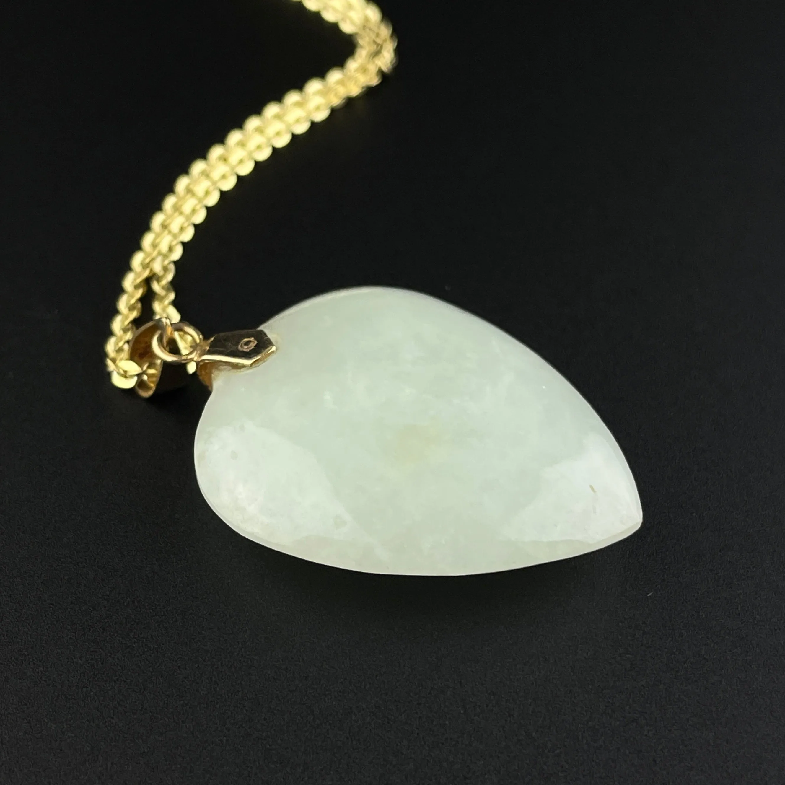 14K Gold Carved Jade Heart Pendant Necklace