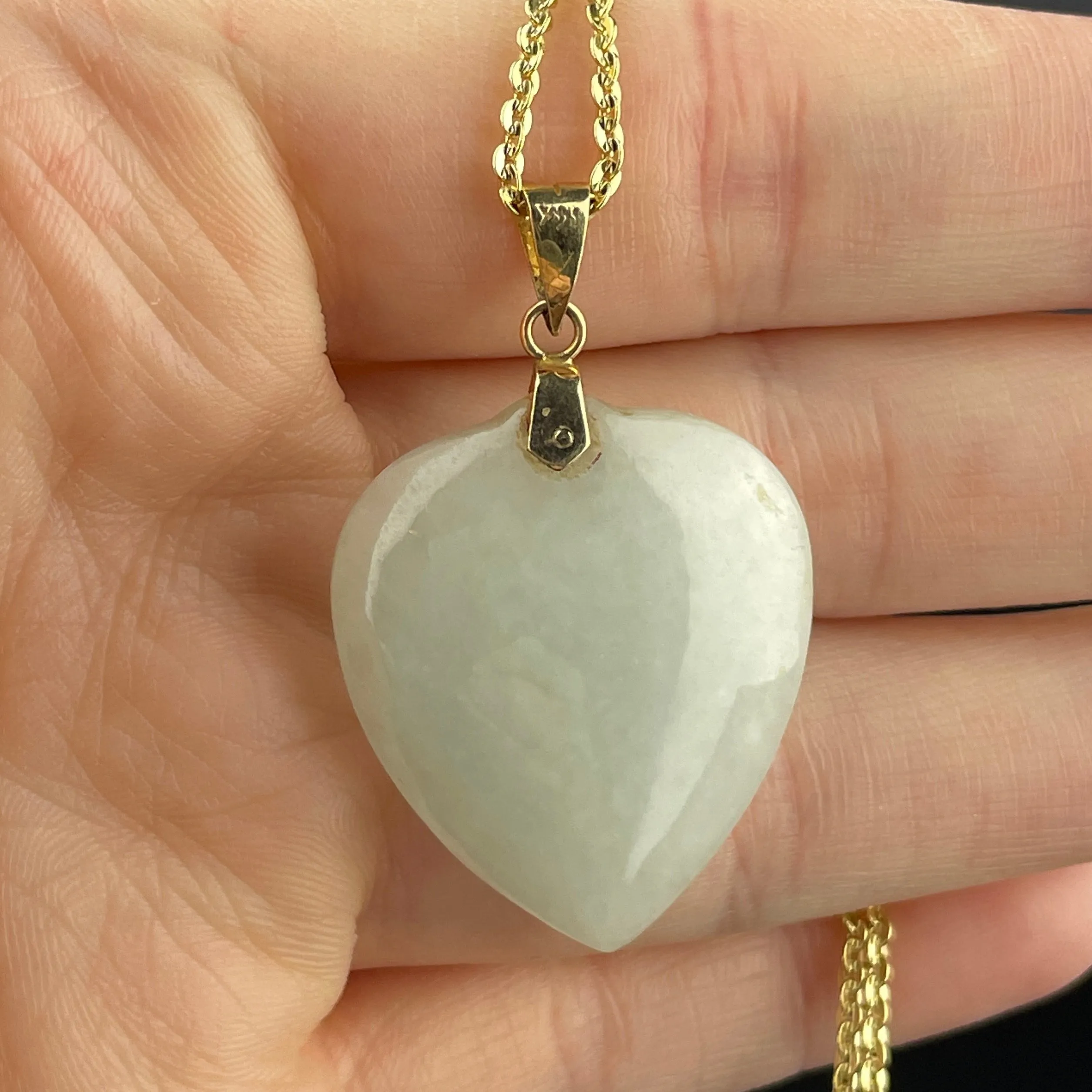 14K Gold Carved Jade Heart Pendant Necklace