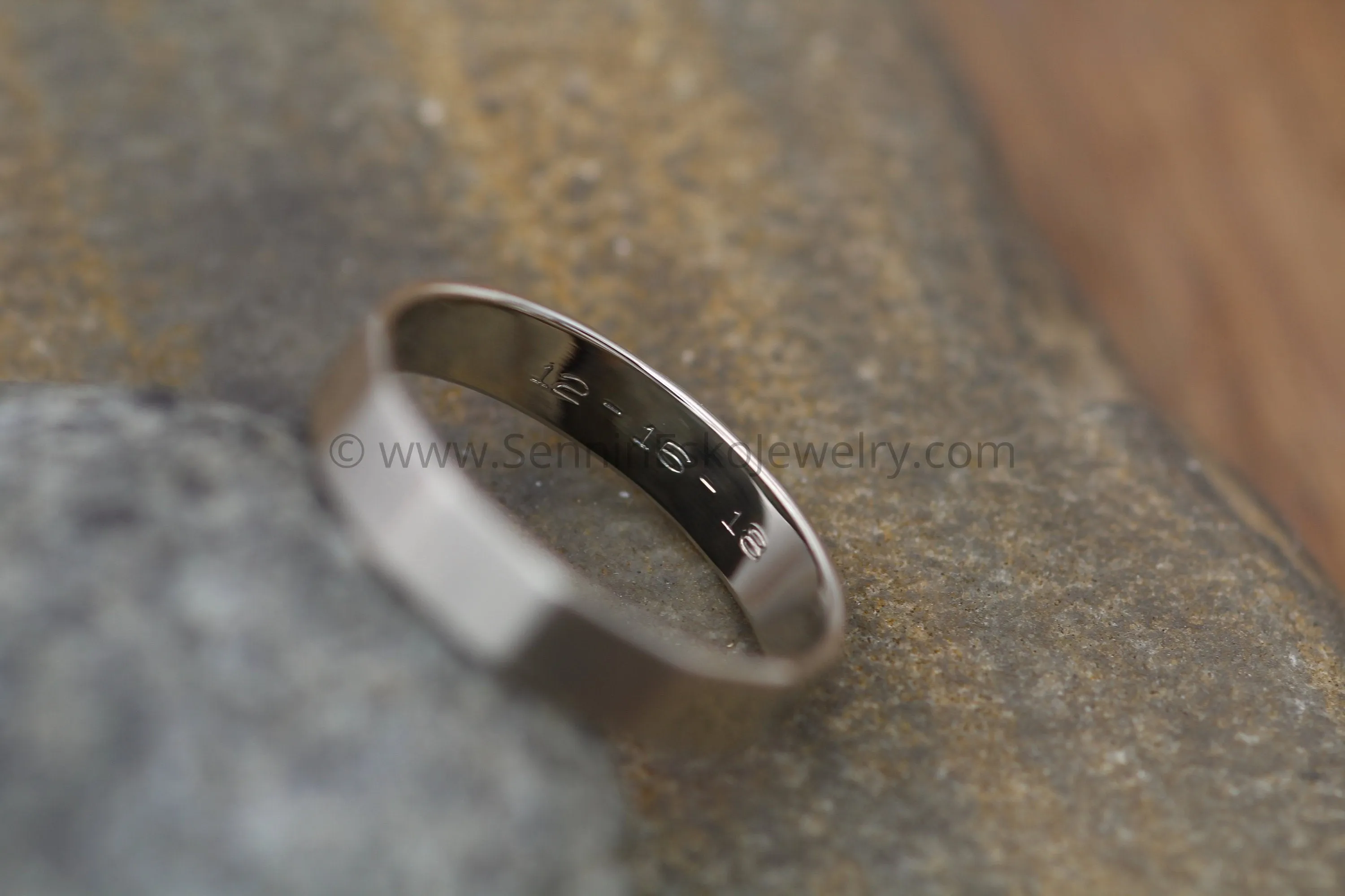 14kt White Gold 4x1mm Faceted Band - Matte Finish