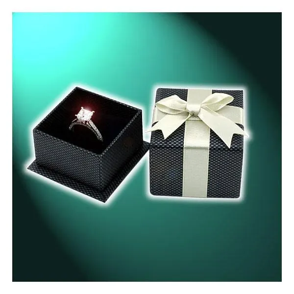 1.5 Carat Princess Cut Simulated Diamond 925 Sterling Silver Wedding Engagement Ring