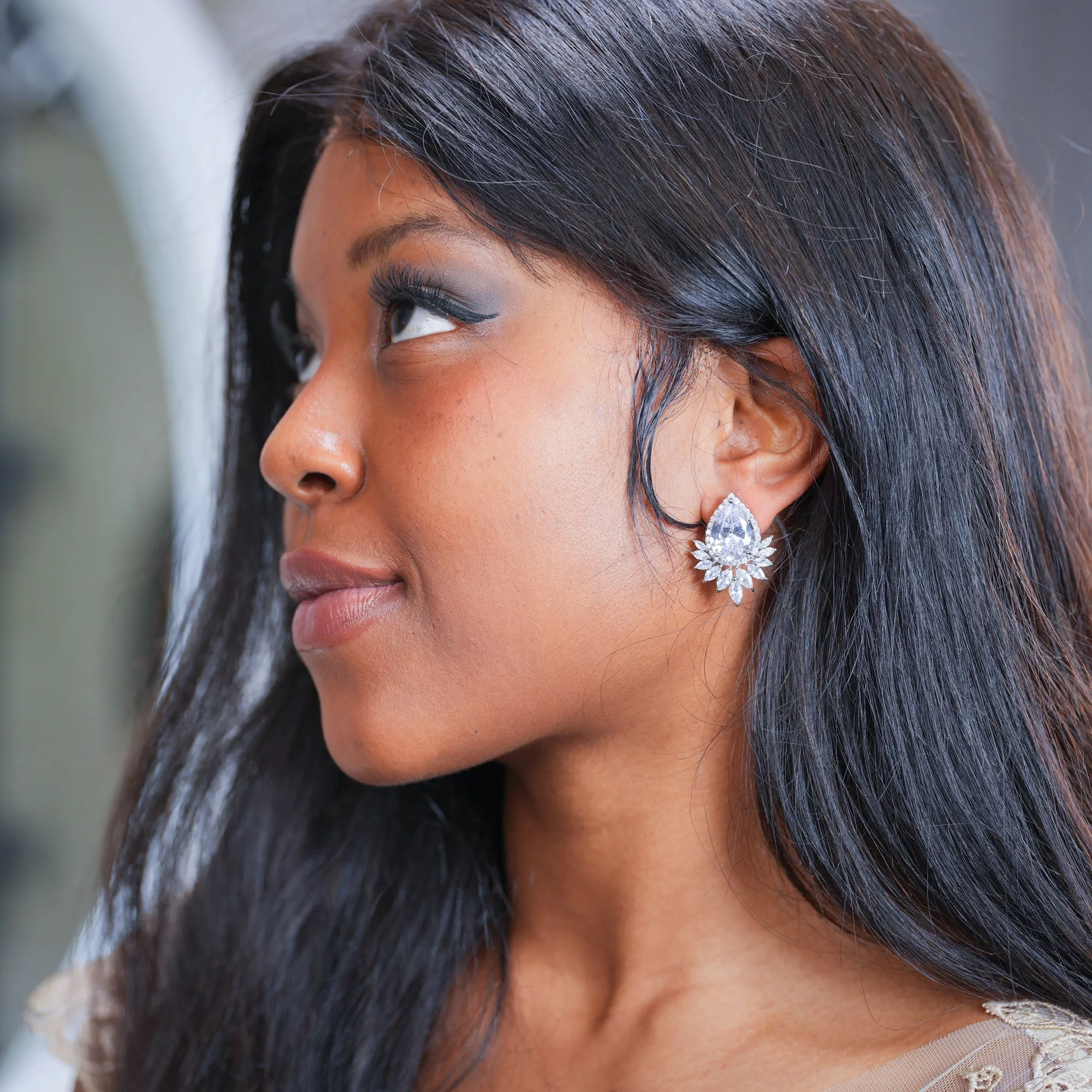 Anna - Bridal Crystal Studs