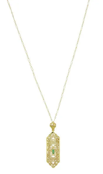 Art Deco Filigree Emerald Lavalier Pendant  Necklace in 14 Karat Yellow Gold