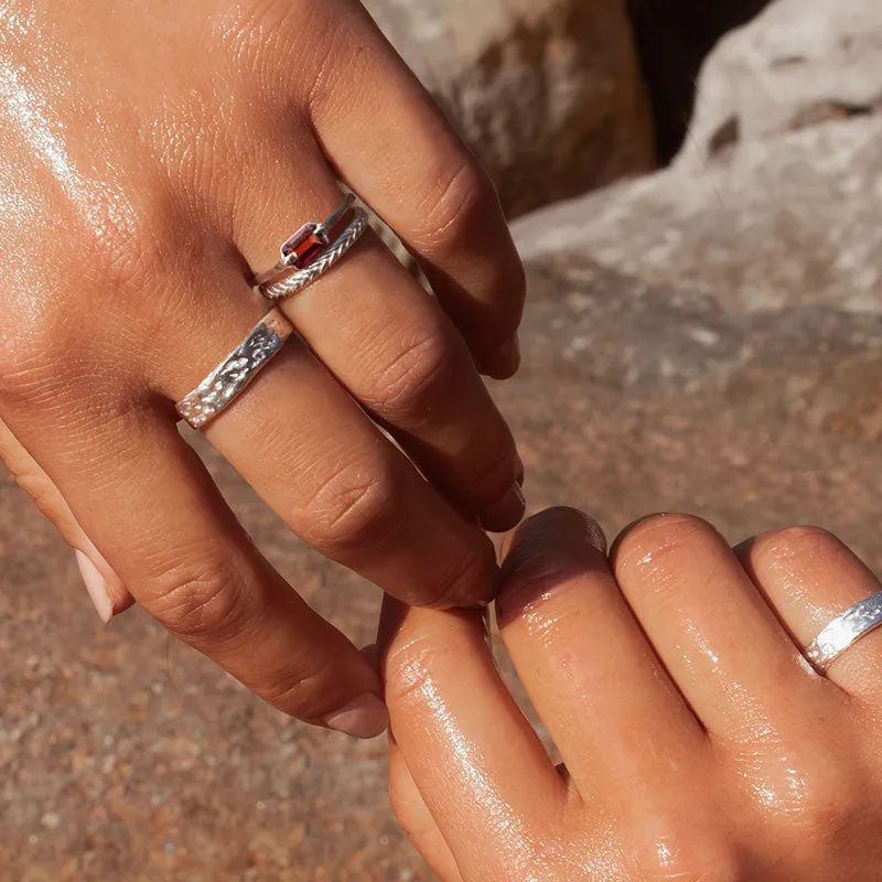 Baguette Ring, Garnet, Silver