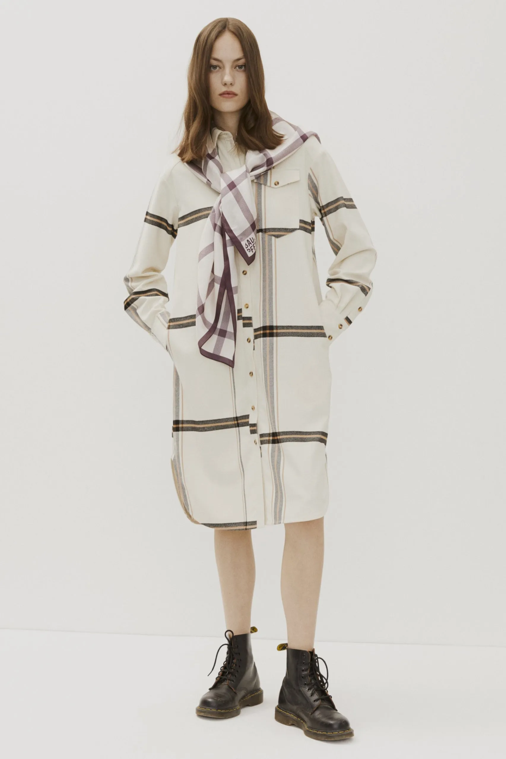 Baum und Pferdgarten - Lacey Scarf in Creamy Wine Check