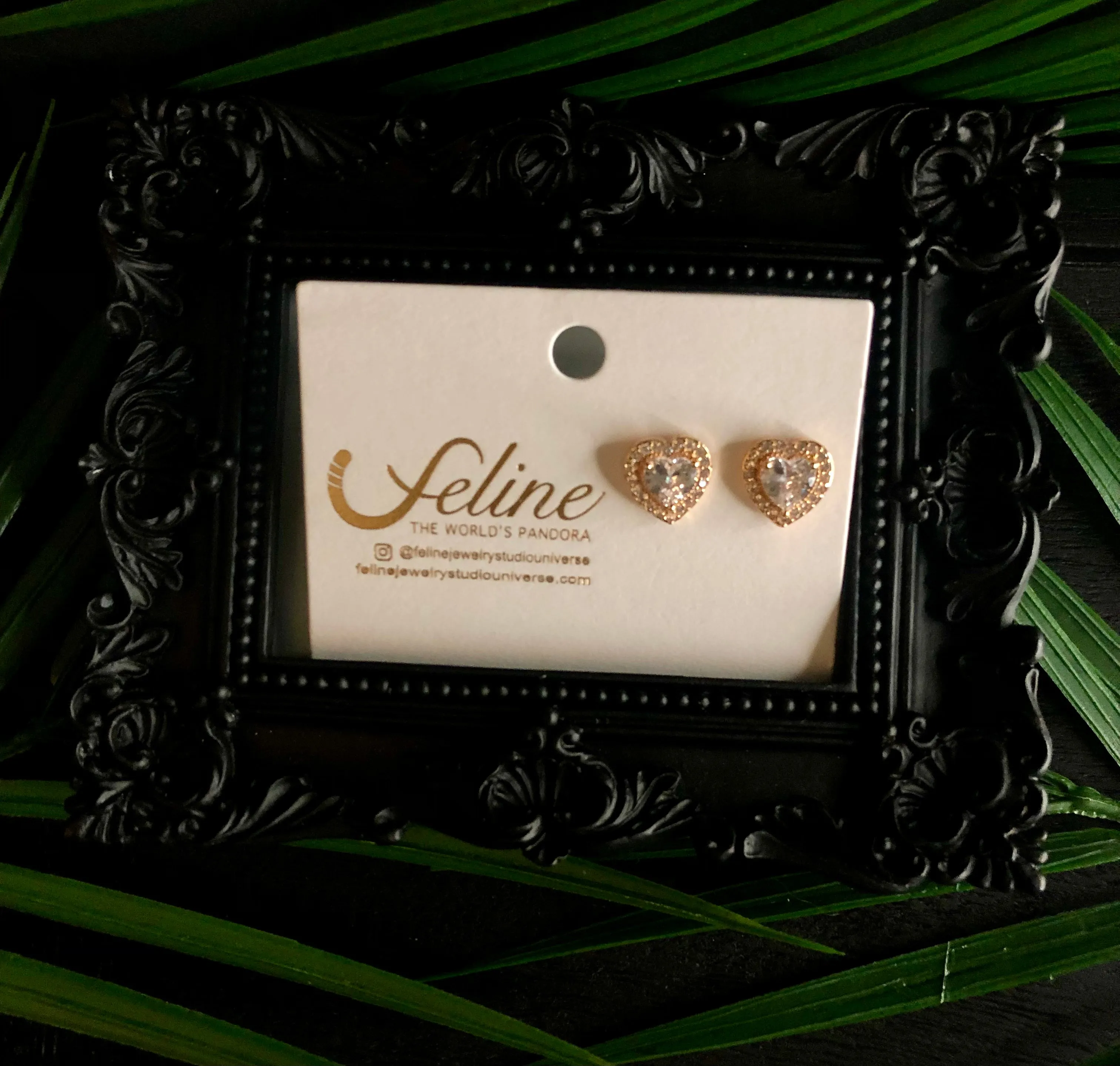 Cynthia Studs Earrings