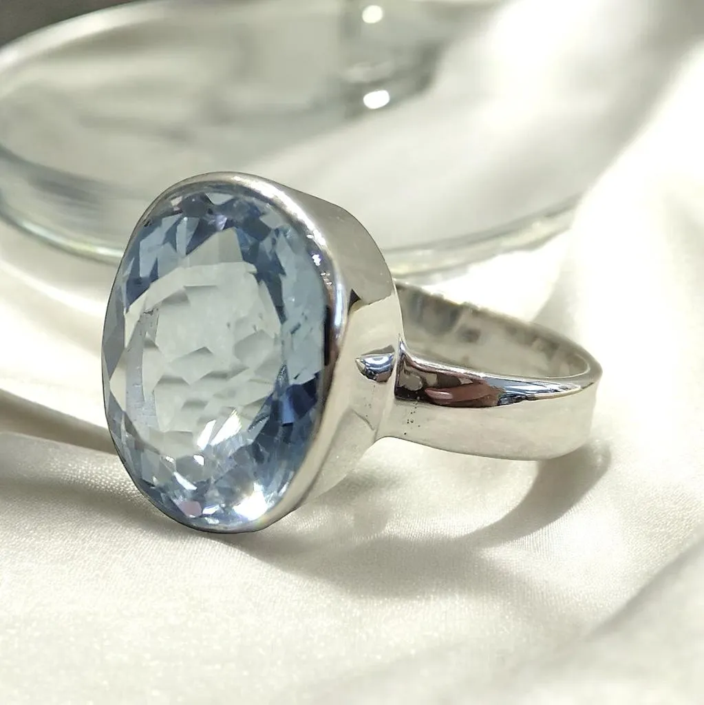 Genuine Blue Topaz Gemstone Ring size 7