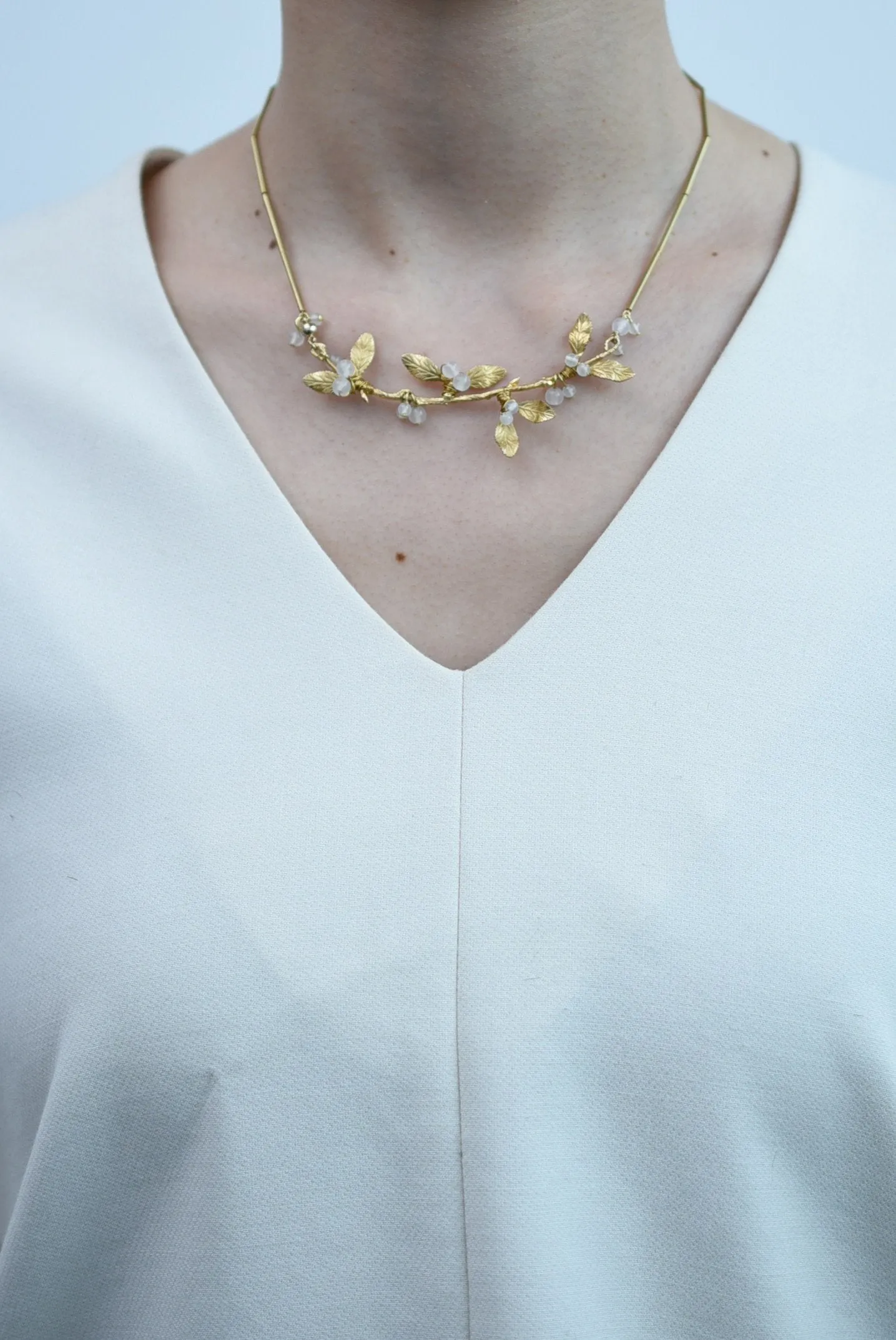 mistletoe necklace