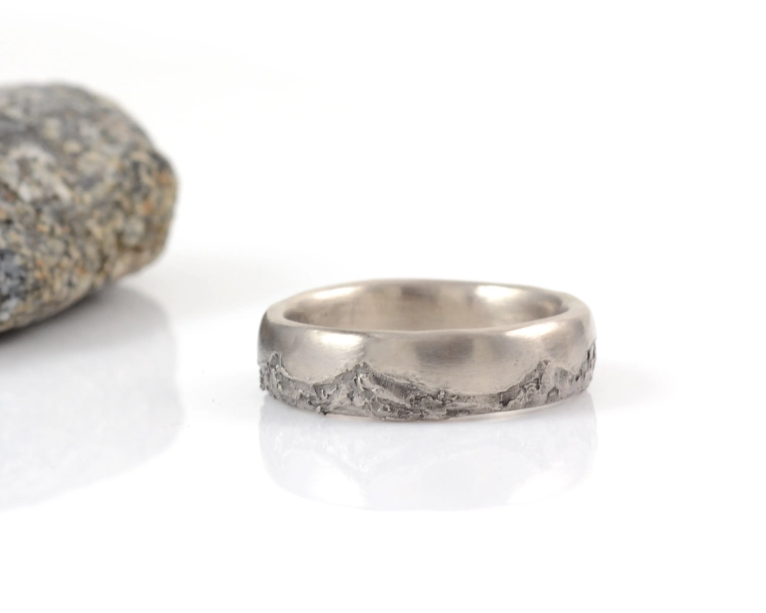 Mountain Ring Set with Dark Gray Moissanite in Palladium/Silver - size 6 - Ready to Ship