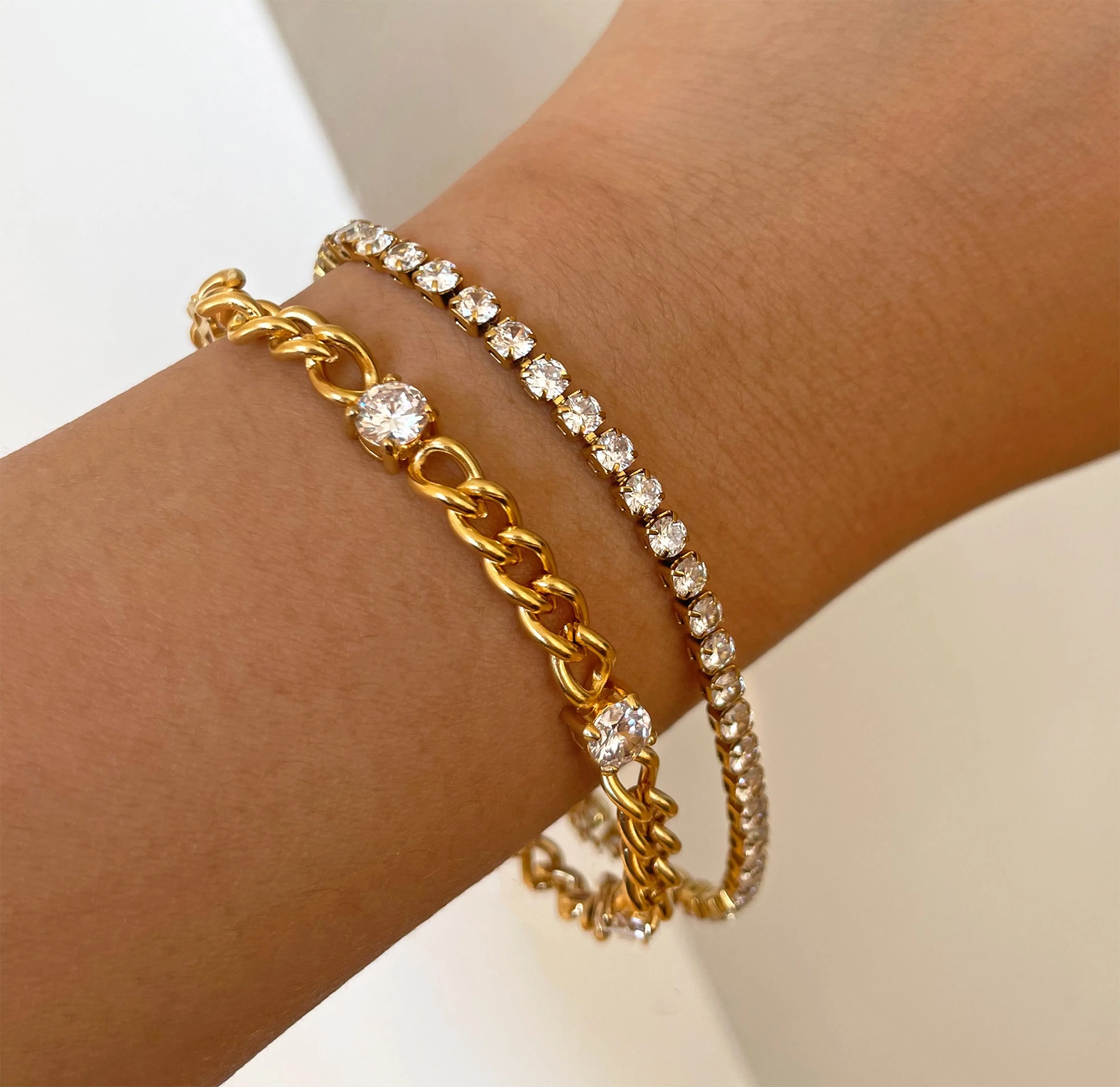 PARIS DAINTY CZ DIAMOND TENNIS BRACELET - GOLD