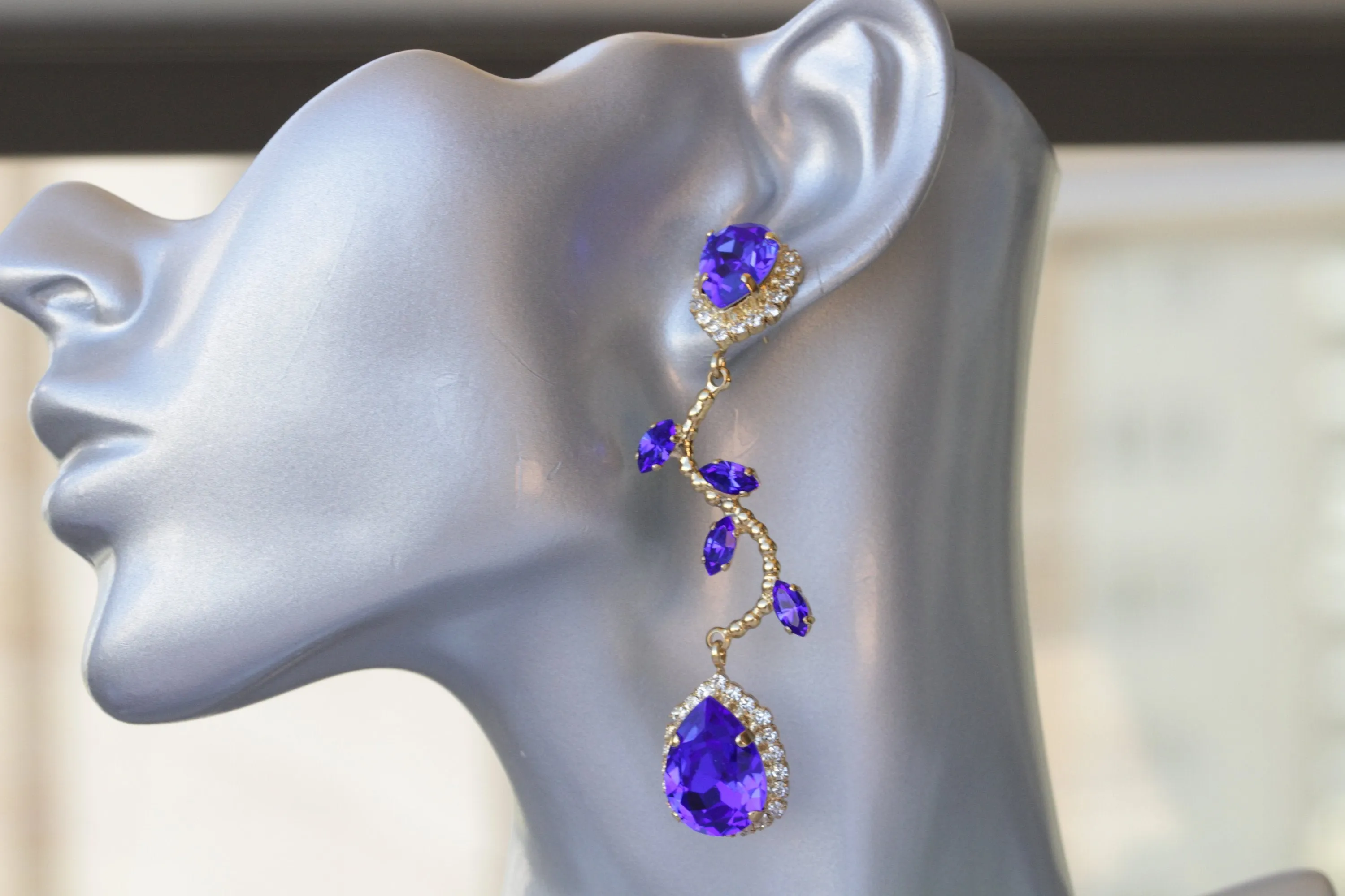 ROYAL BLUE  EARRINGS