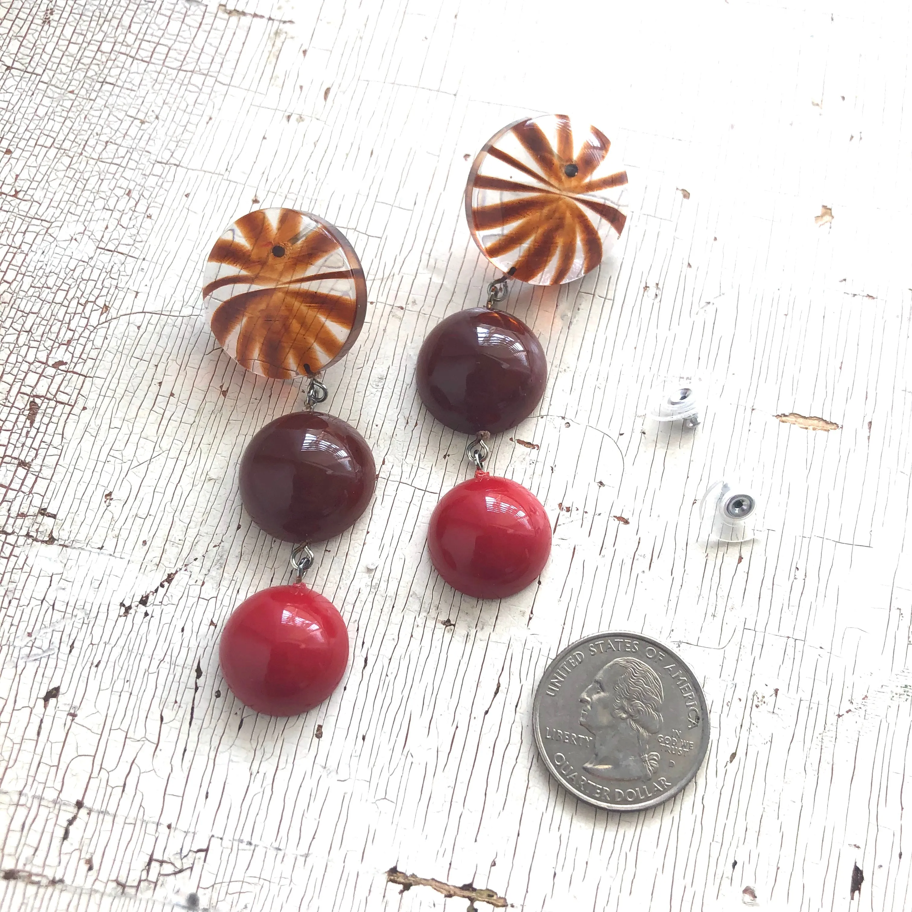 Tortoise Sunburst Carnelian & Red Tri Dot Drop Earrings